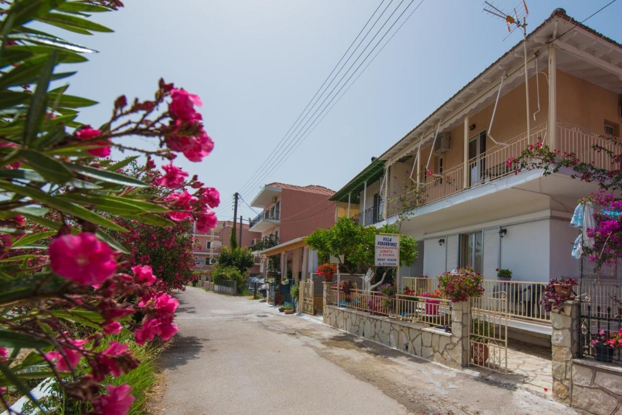 Villa Ferendinoy - Ferendinoy Dionisia نيدري المظهر الخارجي الصورة